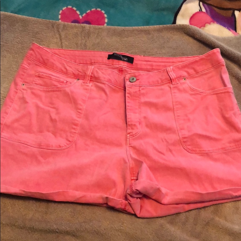 Pink shorts